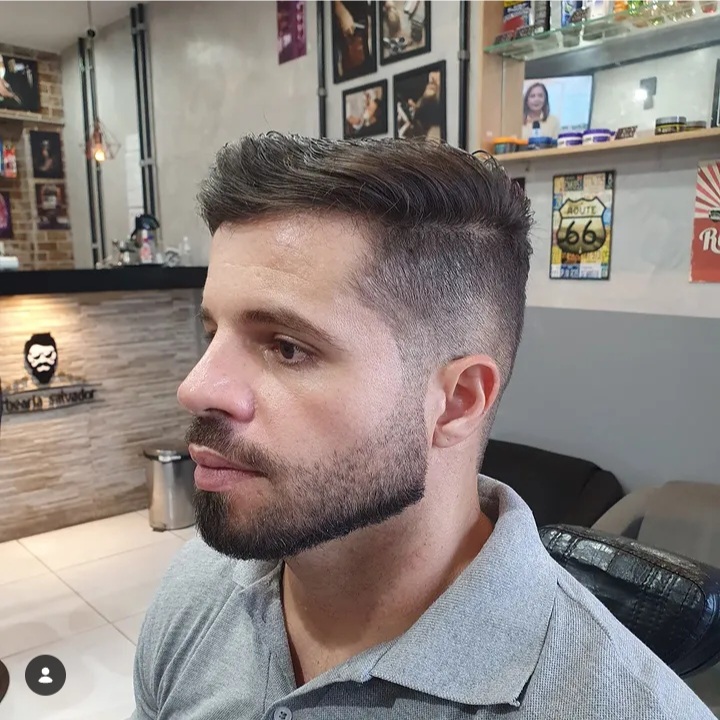 Corte masculino realizado na Barbearia Salvador